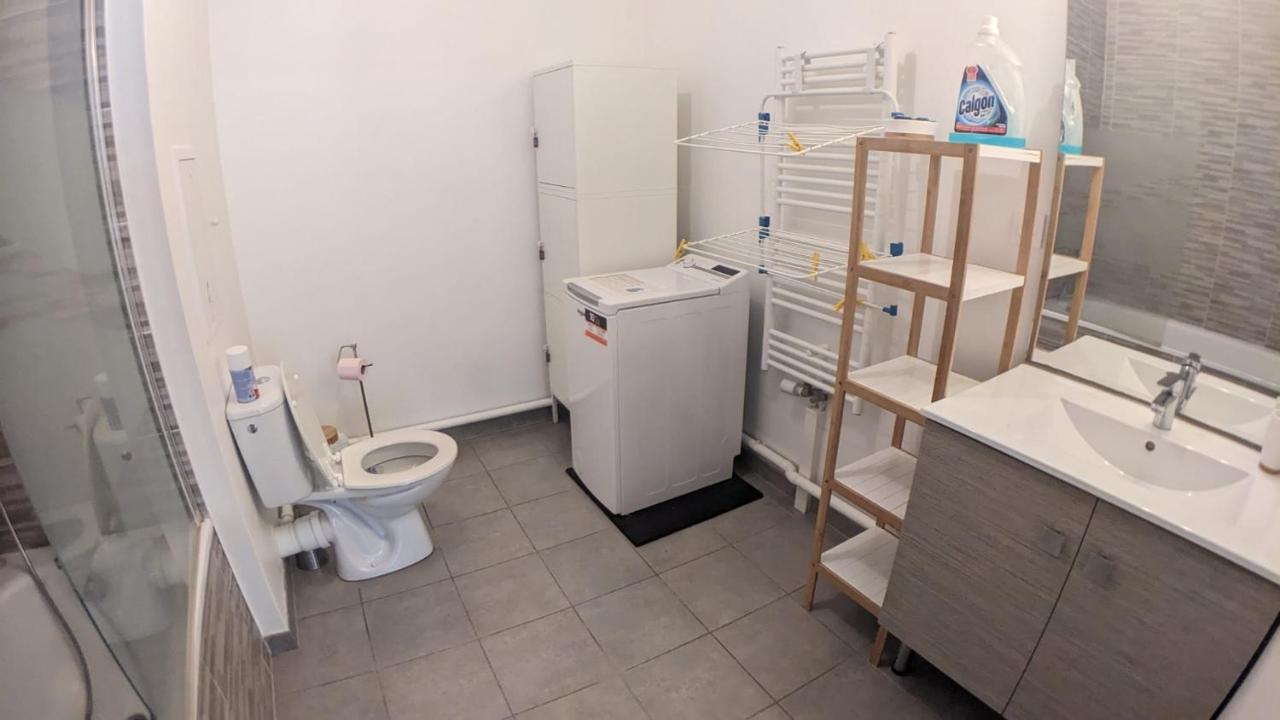 Studio 30 M2 Tout Confort - Rer A 3 Min, Acces Paris & Disneyland * Villiers-sur-Marne